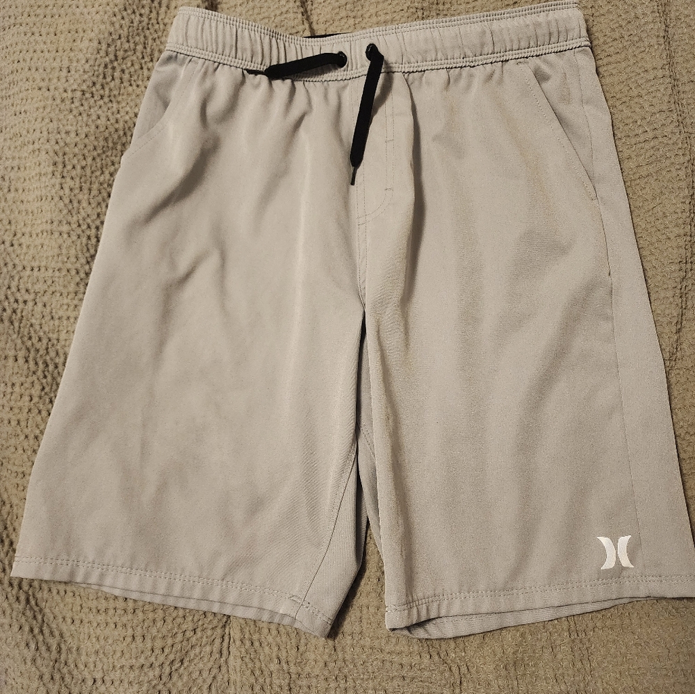 Hurley Gray Casual Shorts Versatile Design